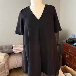 Zara Black V-Neck Tunic Top